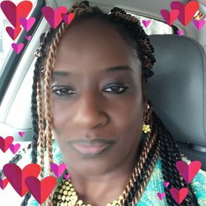 Meet your Posher, Everline